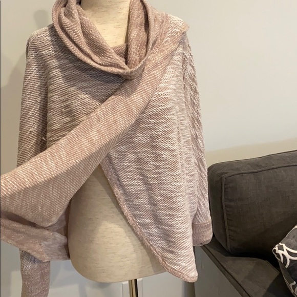 Calvin Klein performance knit sweater - Picture 2 of 5